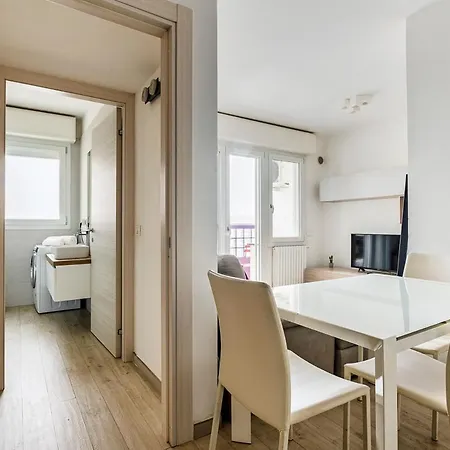 Apartment Brand New 1 Bedroom In Navigli Area Milan