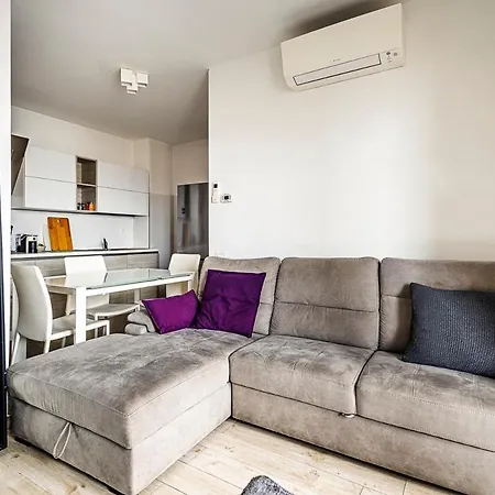 Brand New 1 Bedroom In Navigli Area Apartment