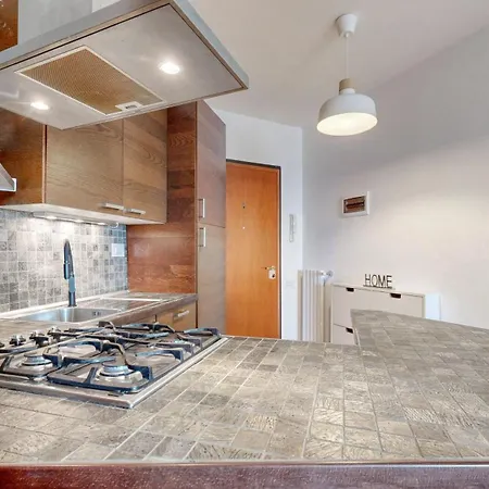 Brand New 1 Bedroom In Navigli Area Milão